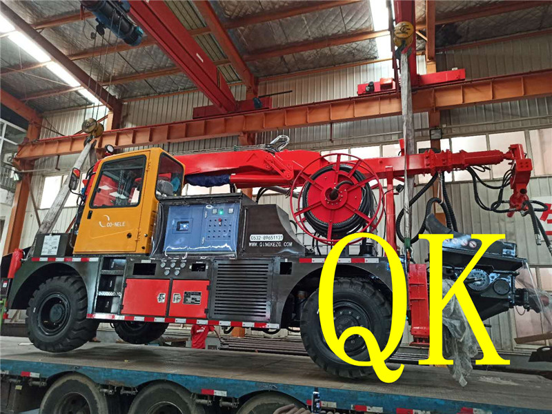 混凝土泵 濕噴臺車 青科重工 混凝土泵 濕噴臺車 青科重工