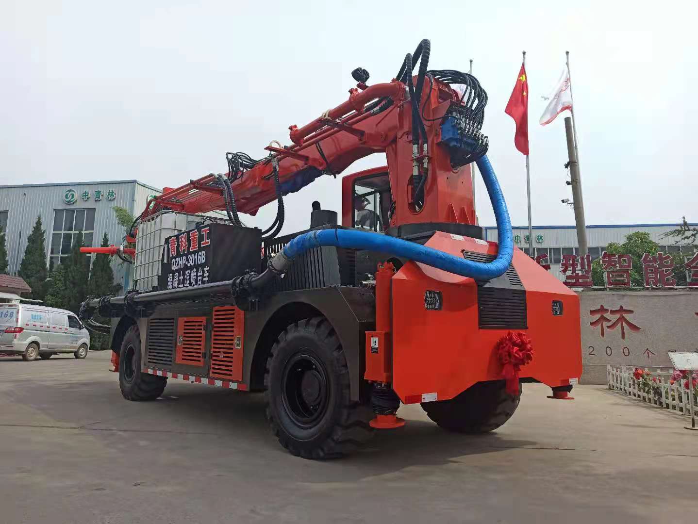 混凝土泵 青科重工 濕噴臺車 混凝土泵 青科重工 濕噴臺車